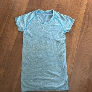 lululemon Swiftly Tech women’s running shirt Size 4